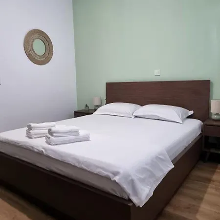 Zen Sea Danai B Апартаменты *